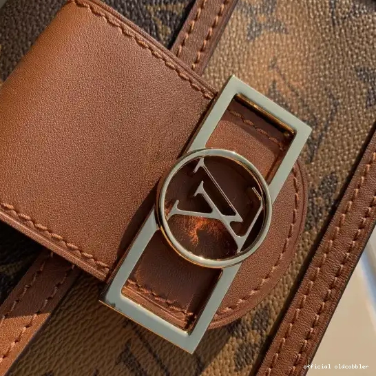 Official oldcobbler VUITTON WALLET CHAIN V LOUIS DAUPHINE 0527